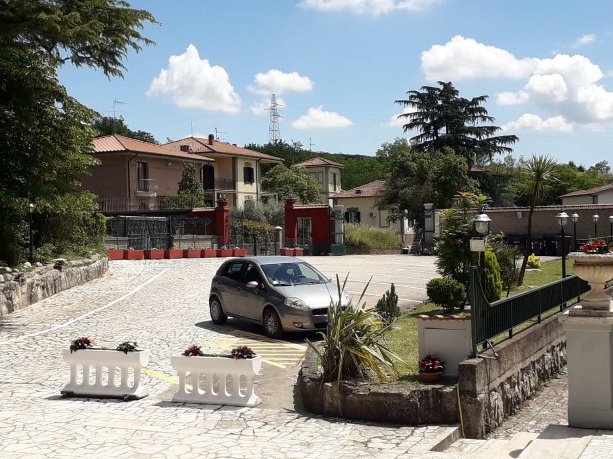 La Tenuta Di Bacco Hotel Colleferro Buitenkant foto